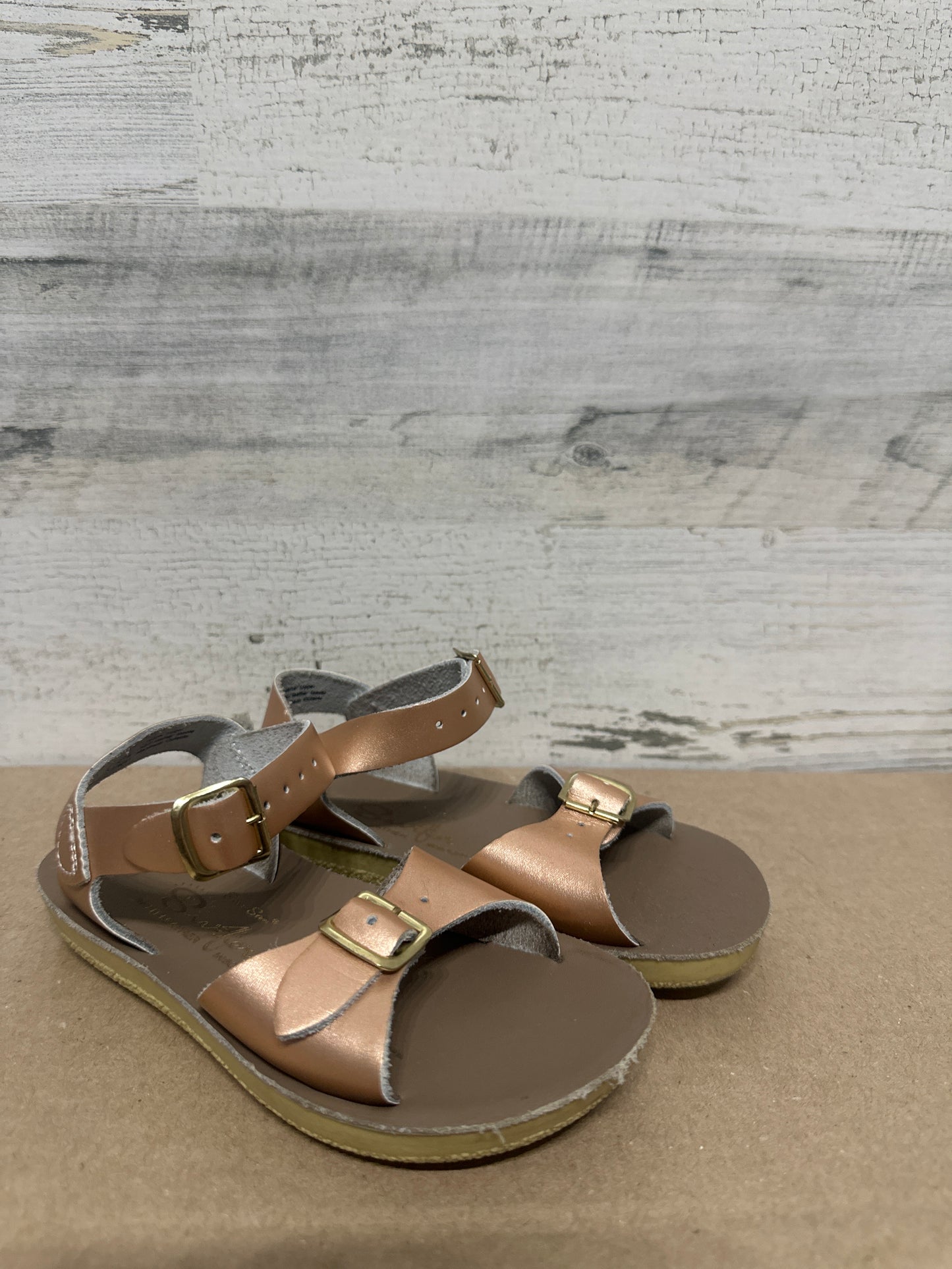 Girls Size 9 Toddler Sun San Rose Gold Surfer Sandals - Very Good Used Condition