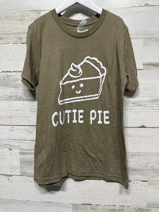 Boys Preowned Size 14-16 (Large) Bella Canvas Cutie Pie T-Shirt - Good Used Condition