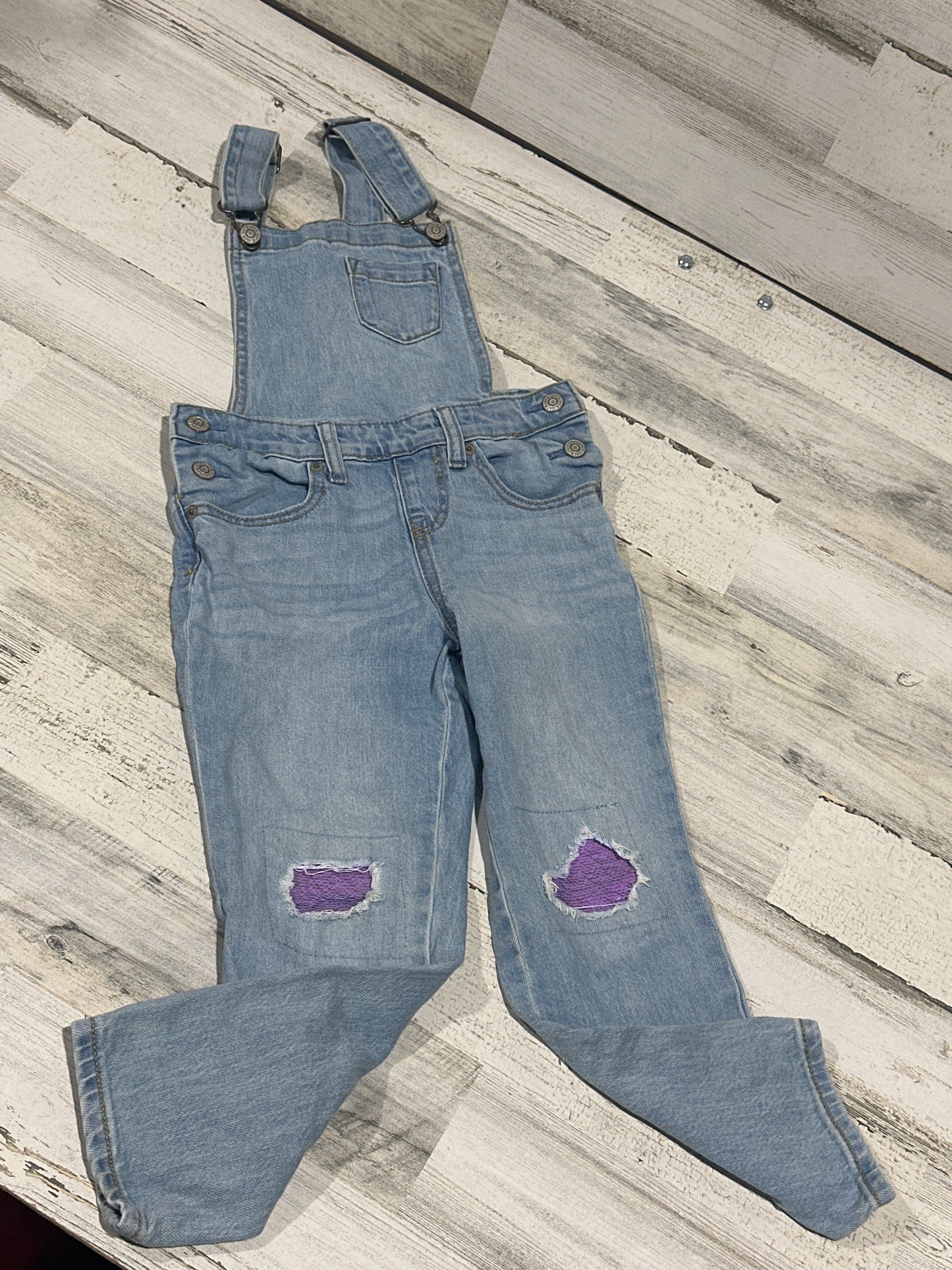 Overalls Sequin Distressed - Cat and Jack - Girls Size Small 6-7 - Very Good Used Condition