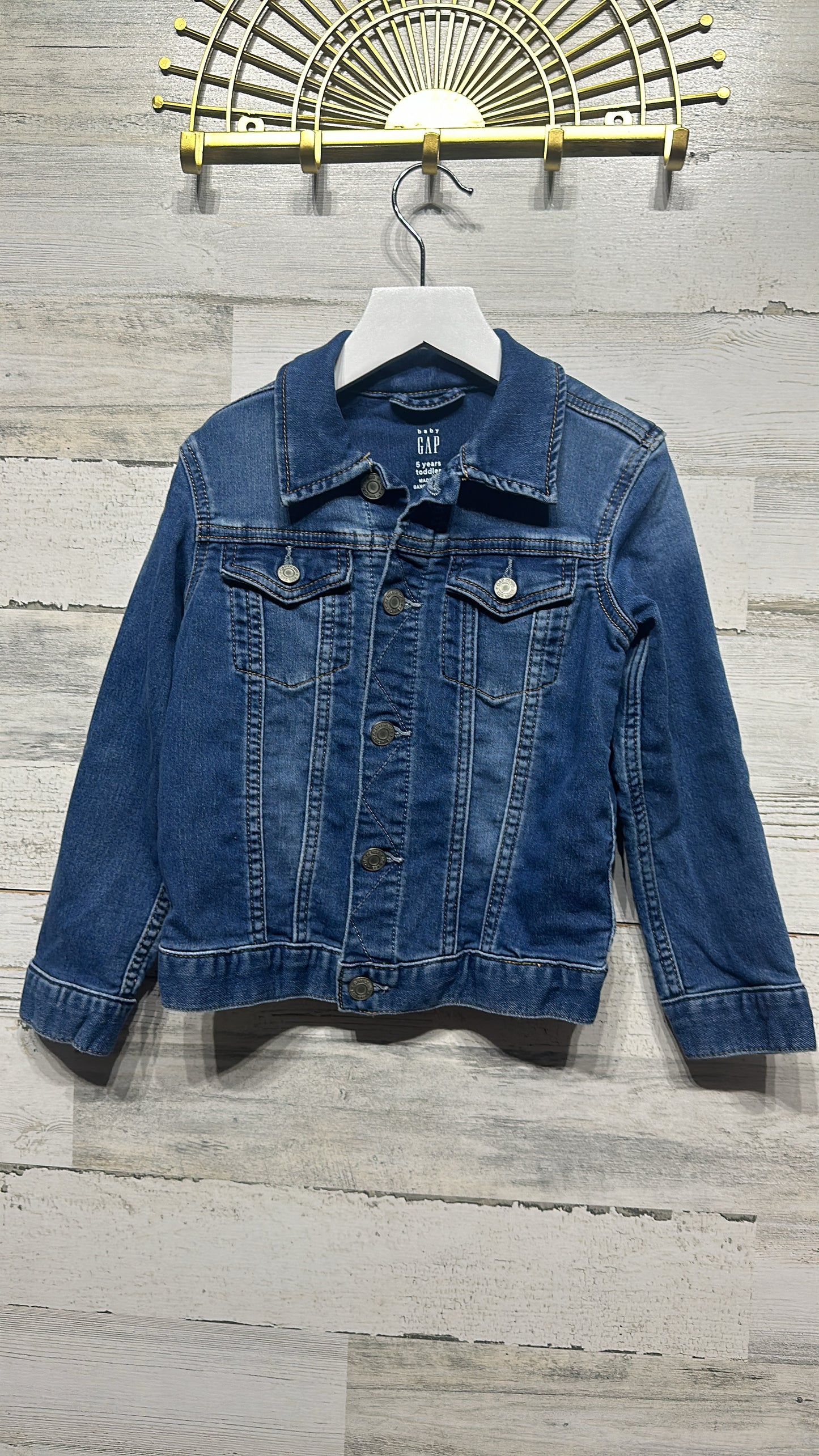 Boys Size 5 Years Toddler Gap Stretchy Denim Jacket - Very Good Used Condition