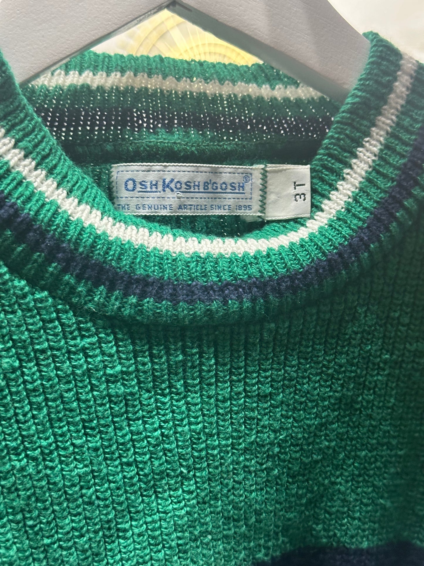 Boys Size 3t Osh Kosh B'Gosh Vintage Sweater - Good Used Condition
