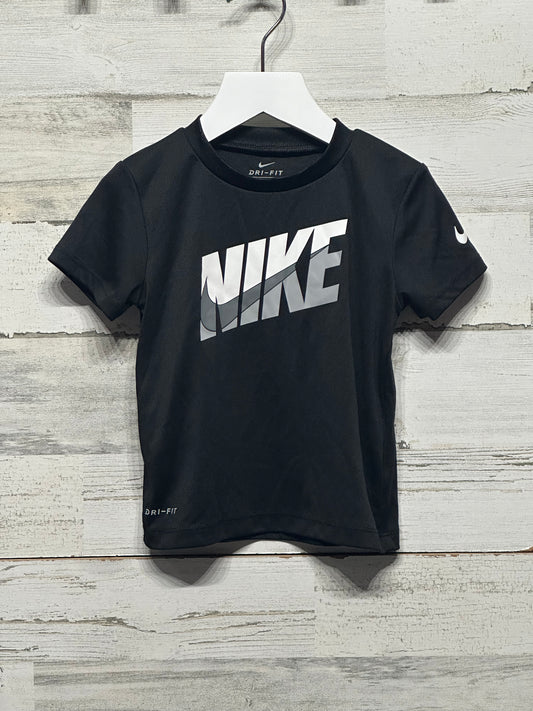 Boys Size 24m Nike Drifit Black Shirt - Good Used Condition