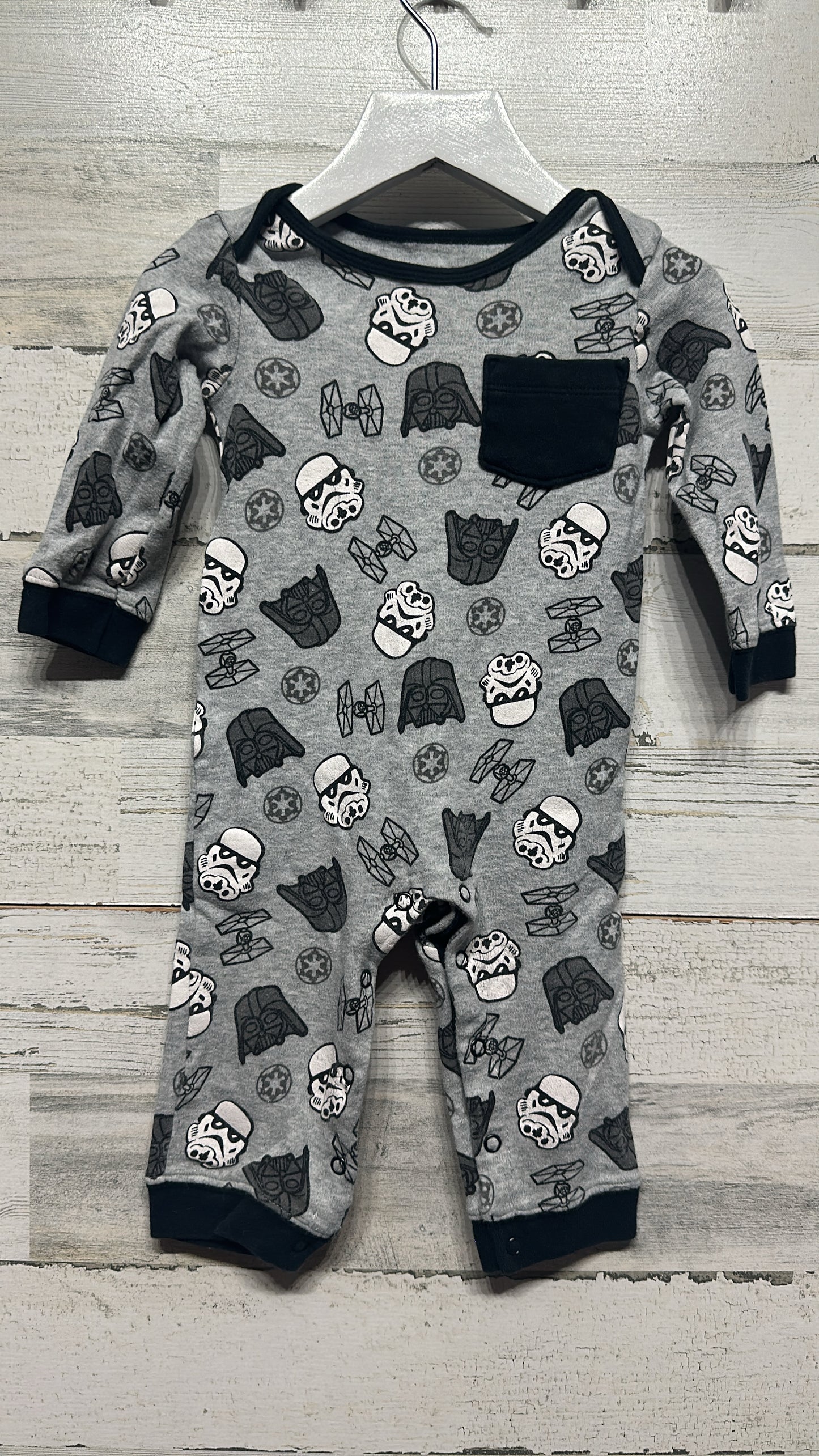 Boys Size 12m Star Wars Romper - Good Used Condition