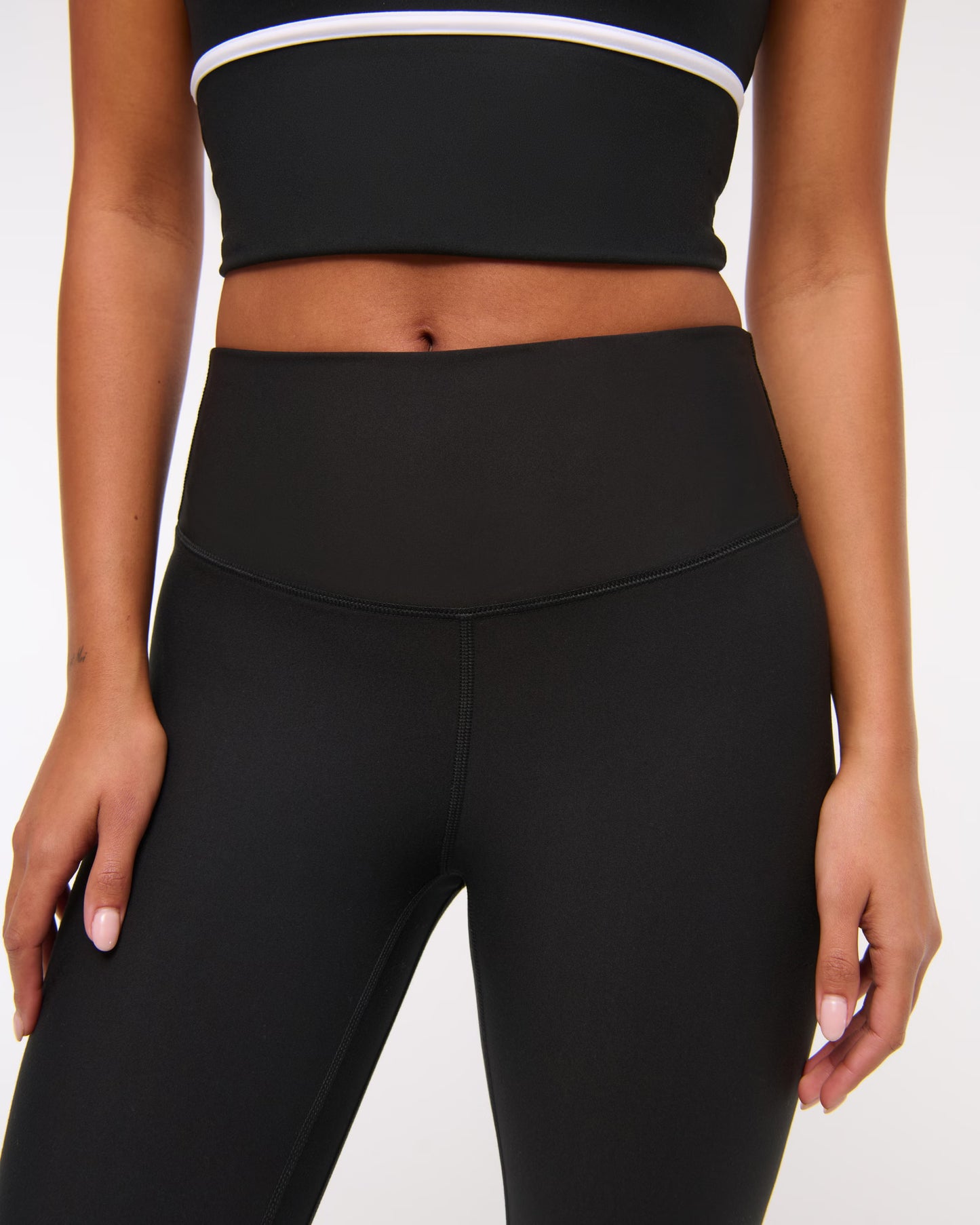 Women's Size Large Long Abercrombie YPB SculptLUX Leggings - Very Good Used Condition